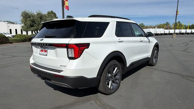 New 2026 Ford Explorer Active w/ Active Comfort Package image 4