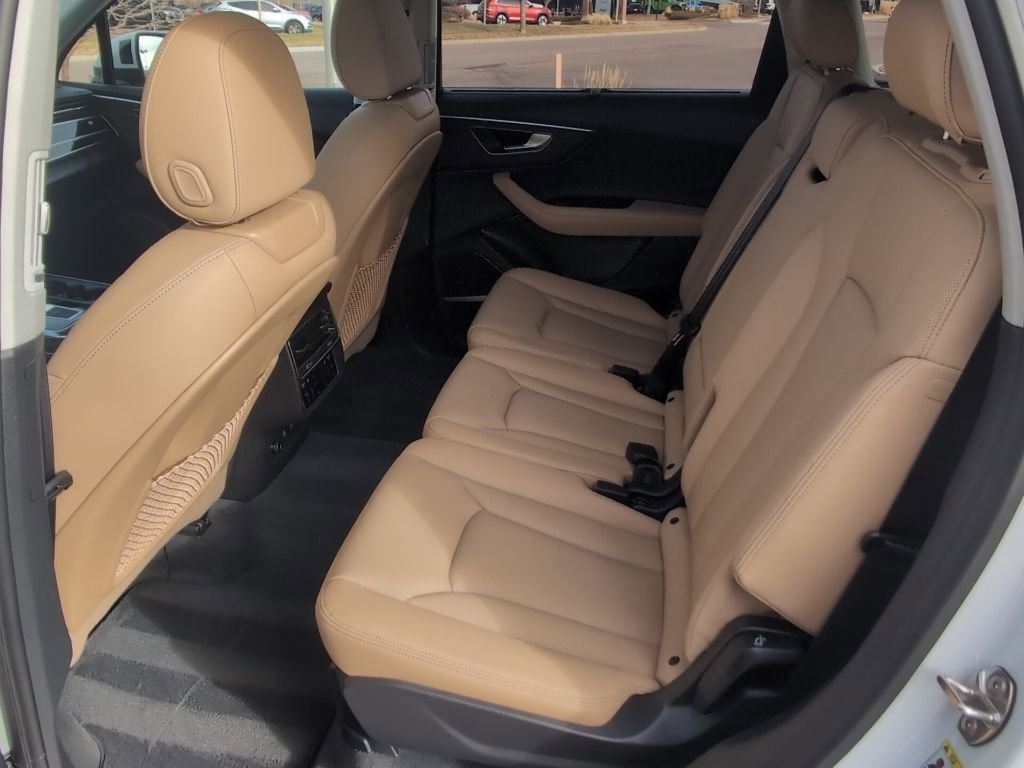 Used 2025 Audi Q7 2.0T Premium Plus image 28