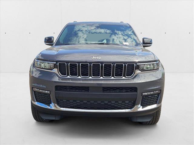 New 2025 Jeep Grand Cherokee L Limited w/ Trailer Tow Package AWD/4WD image 6