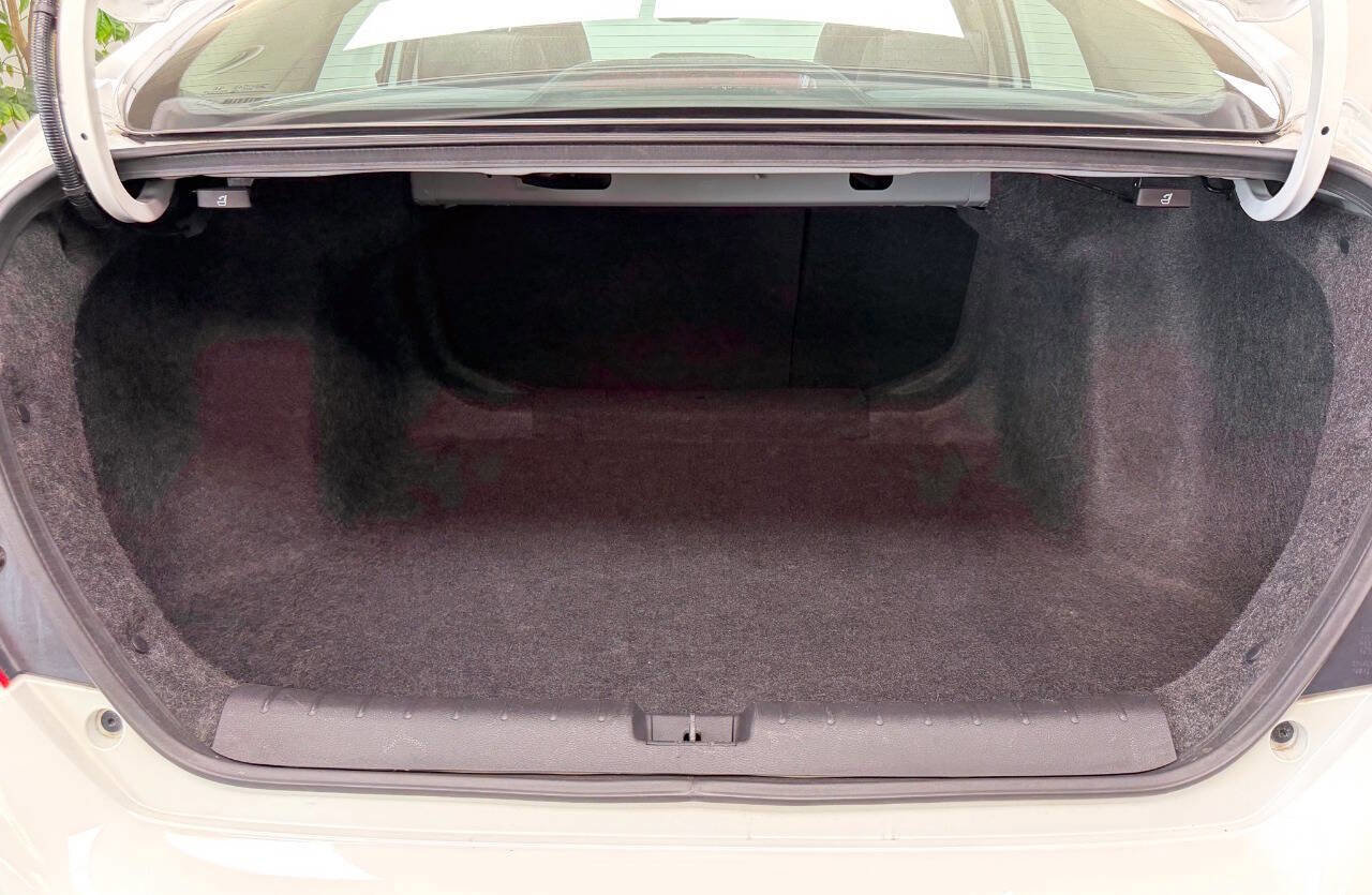 Used 2017 Honda Civic EX-L image 64