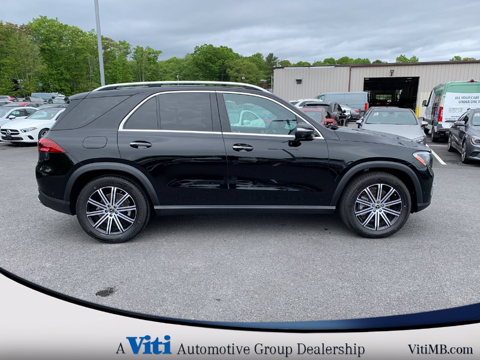 Used 2025 Mercedes-Benz GLE 350 4MATIC image 9