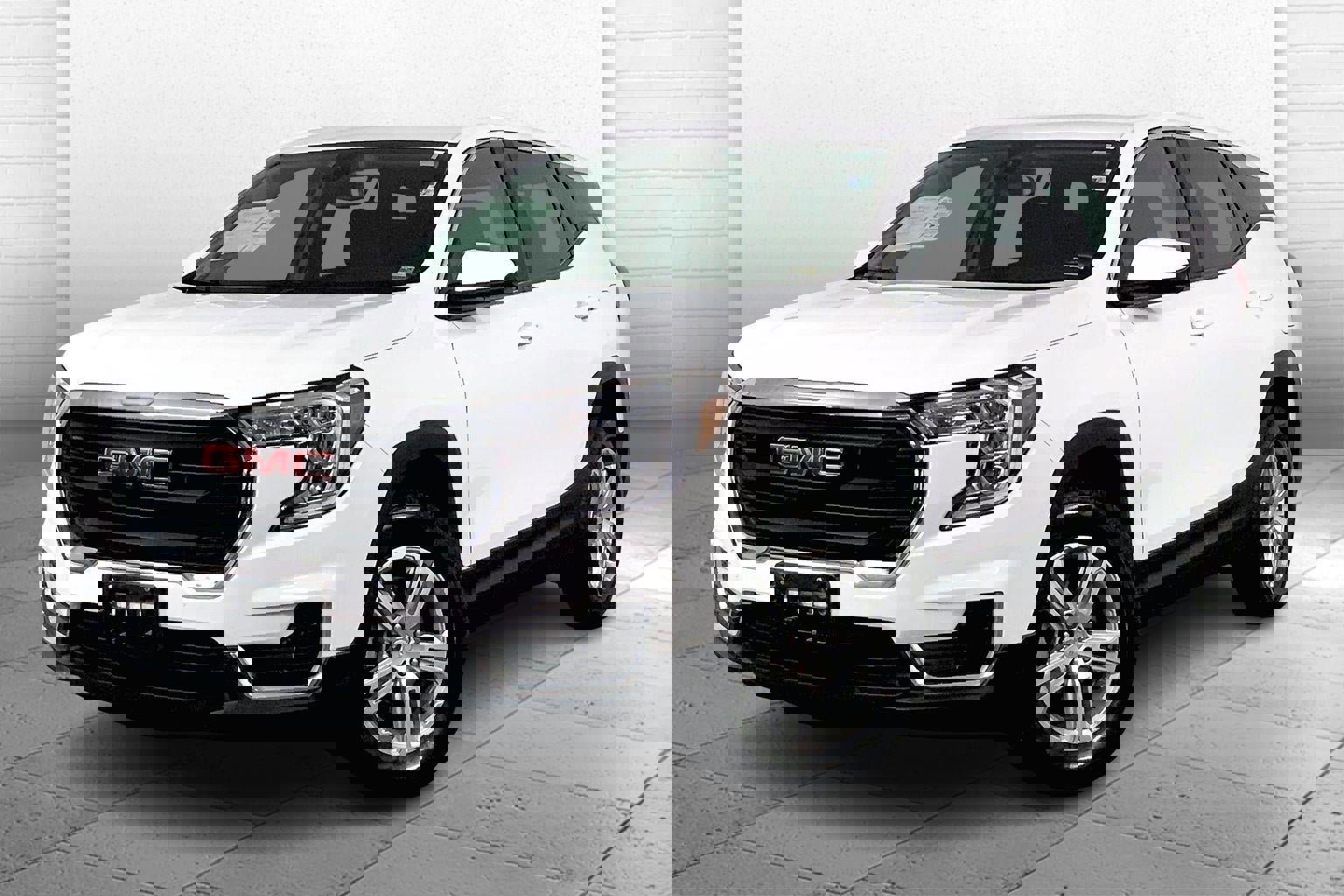 Used 2024 GMC Terrain SLE image 11