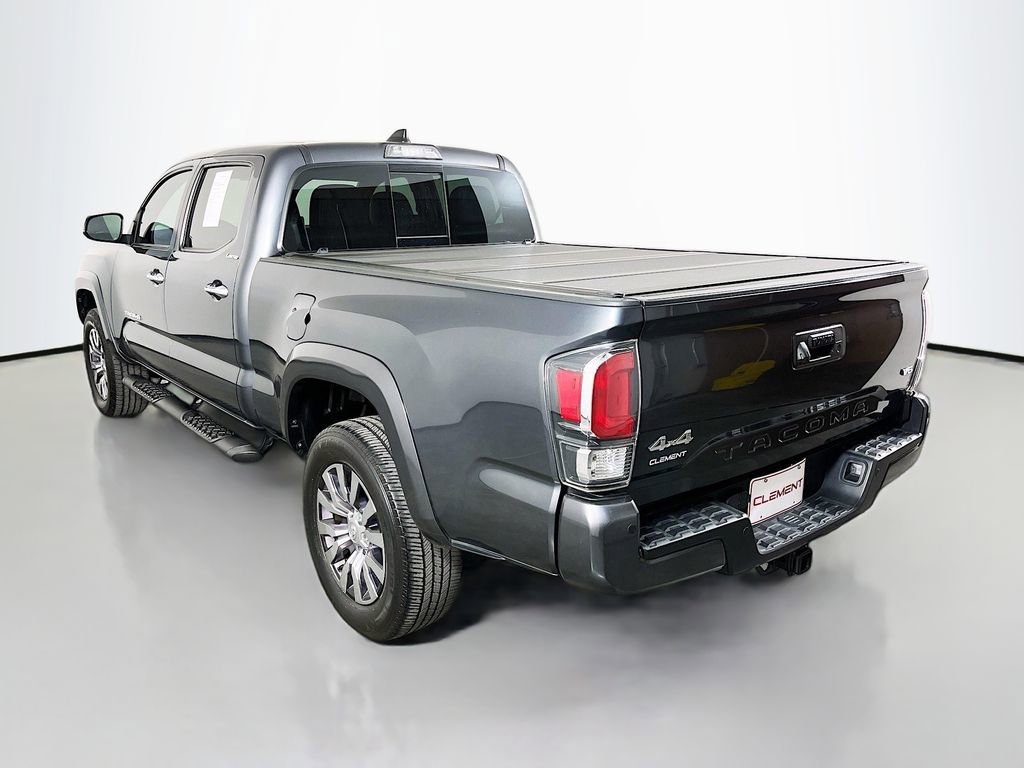 Used 2022 Toyota Tacoma Limited image 9
