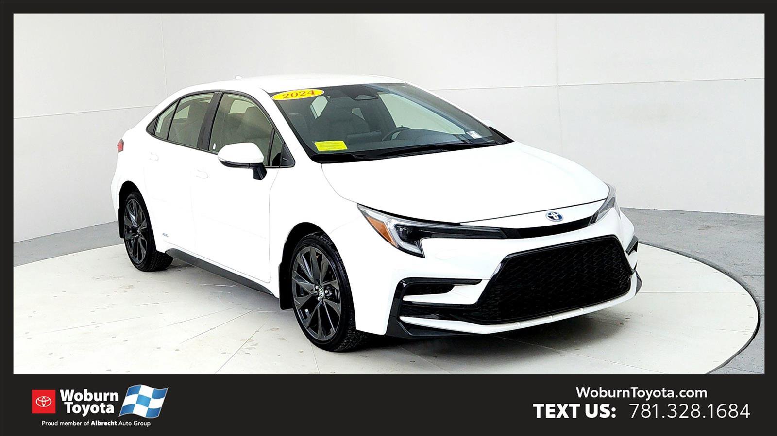 Used 2024 Toyota Corolla SE
