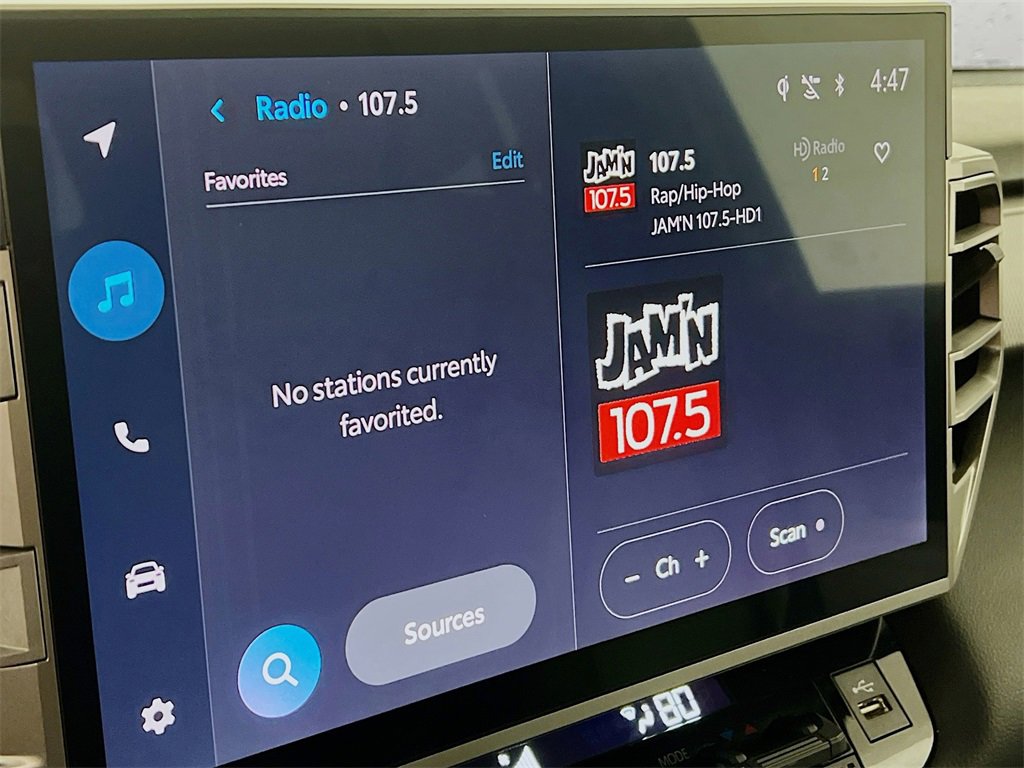 Used 2025 Toyota Tundra Limited image 14