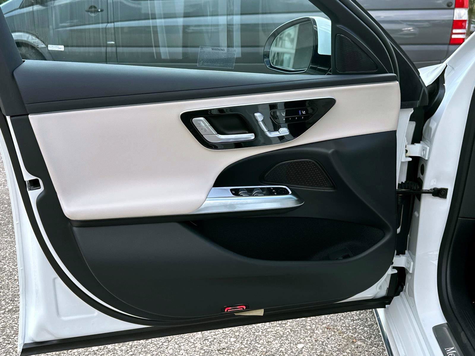 New 2026 Mercedes-Benz E 450 4MATIC Sedan image 15