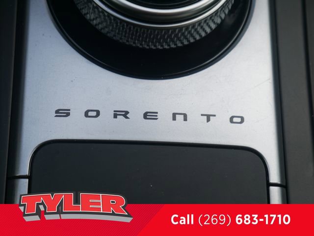 Used 2023 Kia Sorento EX image 35