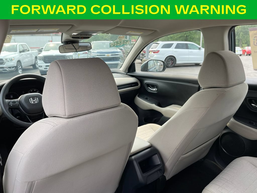 Used 2023 Honda HR-V LX image 16