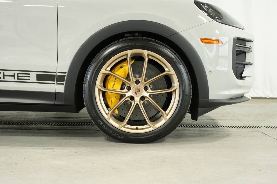 New 2026 Porsche Cayenne Turbo GT image 41