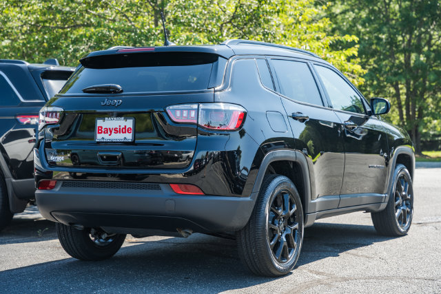 New 2026 Jeep Compass Latitude AWD/4WD image 6