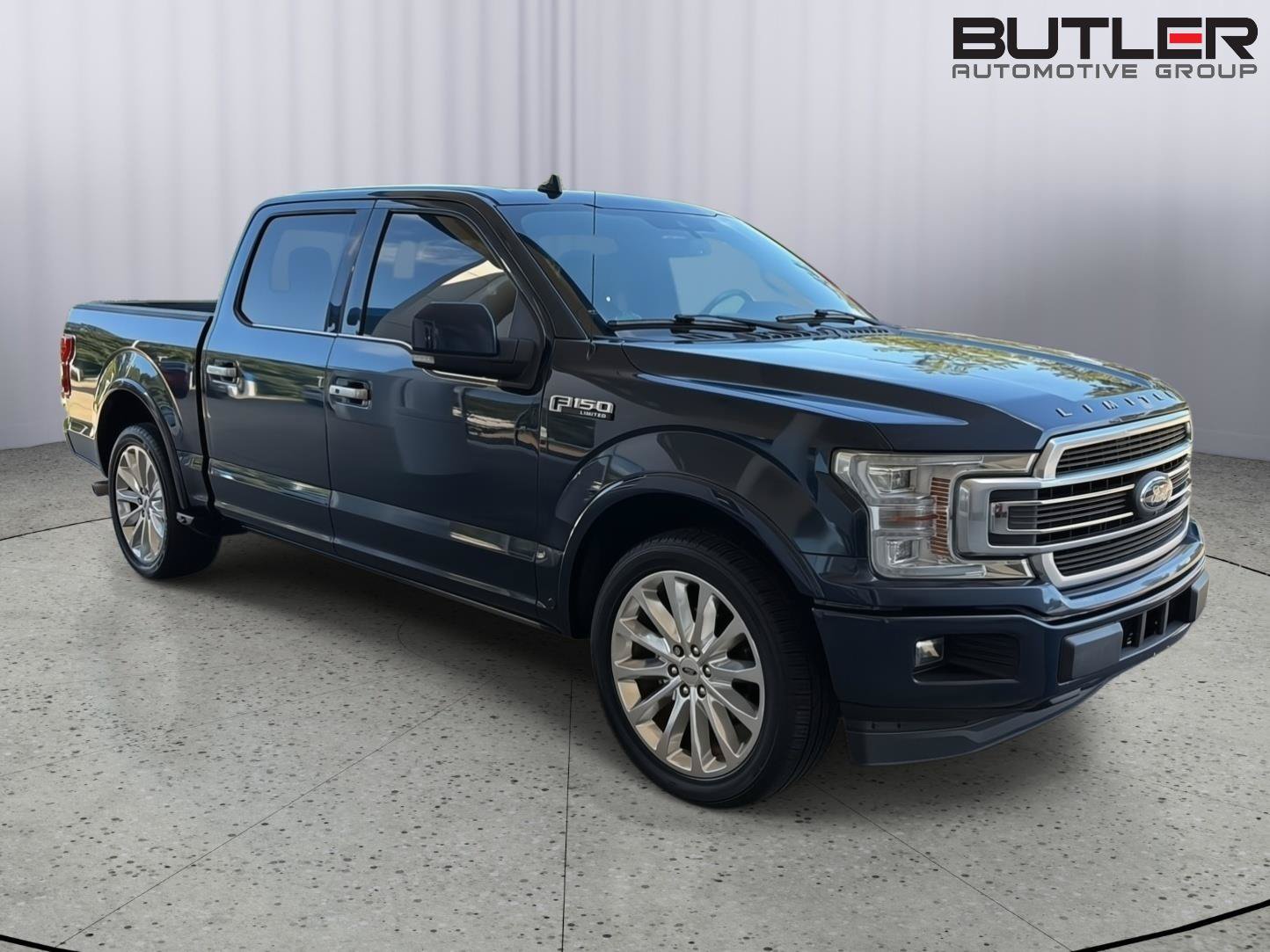 Used 2018 Ford F150 Limited w/ Trailer Tow Package RWD image 8