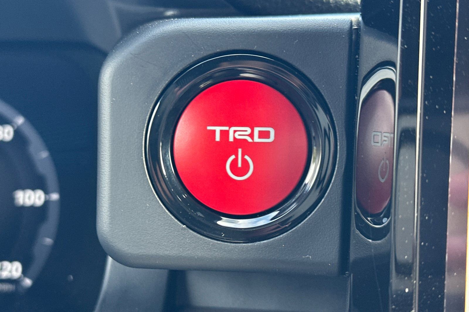 New 2025 Toyota Tacoma TRD Off-Road image 24