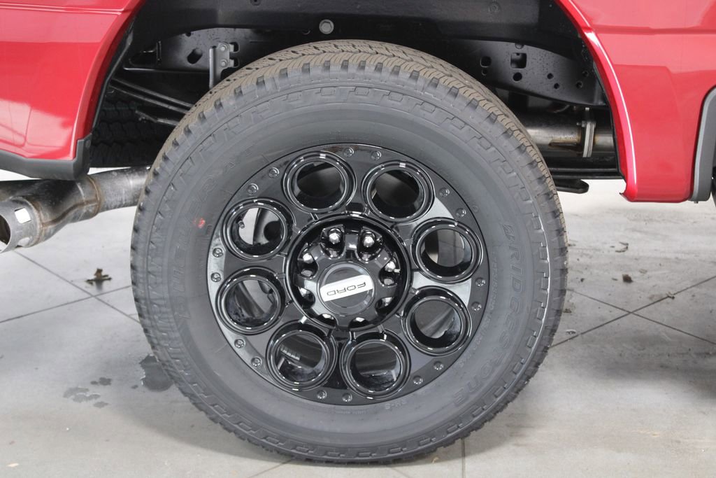 New 2026 Ford F250 Lariat w/ Black Appearance Package image 16