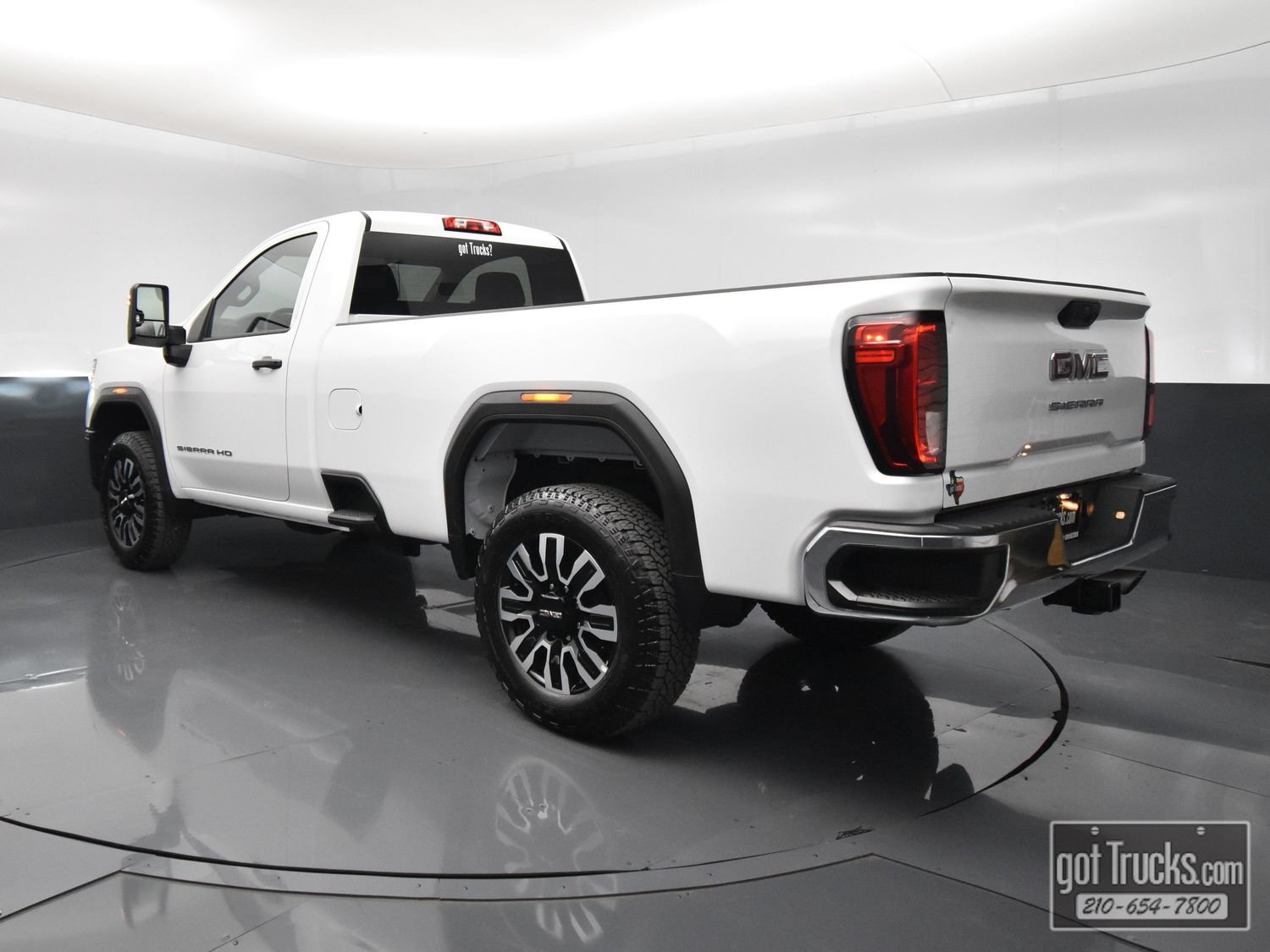 Used 2024 GMC Sierra 2500 Pro w/ Convenience Package RWD image 5