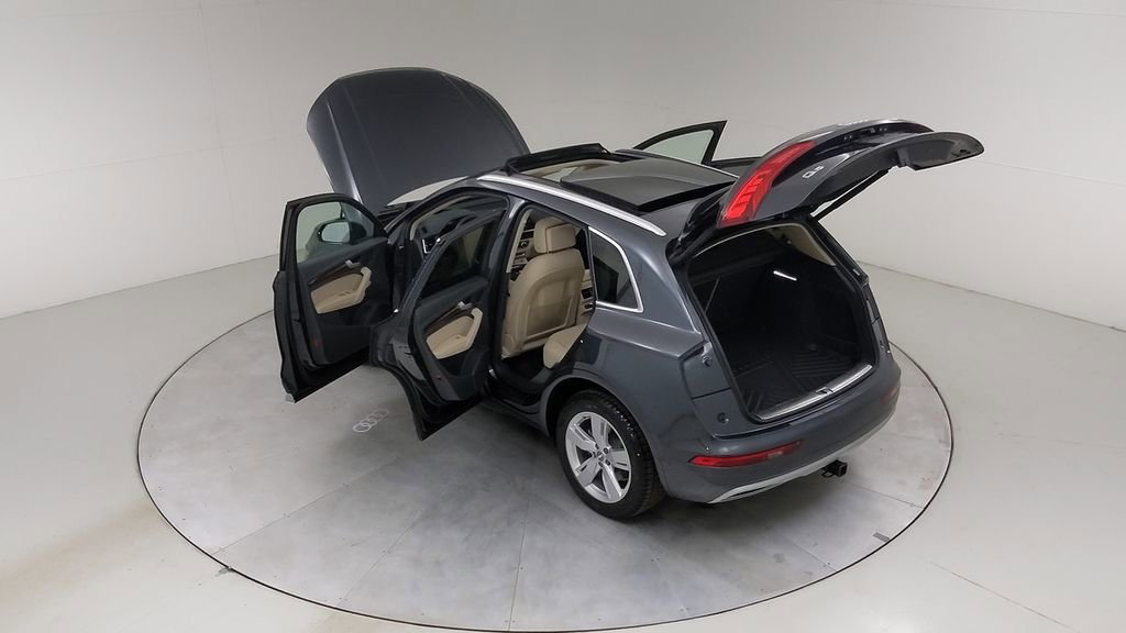 Used 2019 Audi Q5 Prestige w/ Prestige Package image 51