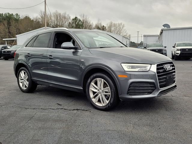 Used 2018 Audi Q3 2.0T Premium Plus w/ Premium Plus Package AWD/4WD image 7