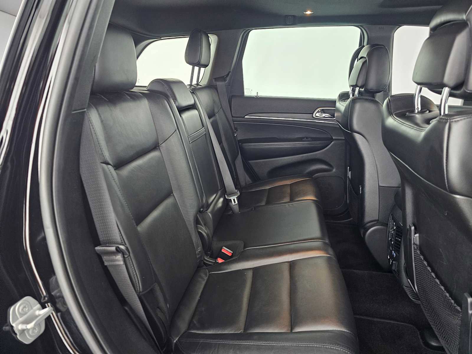 Used 2019 Jeep Grand Cherokee Limited image 12