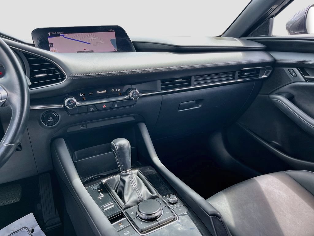 Used 2019 MAZDA MAZDA3 Hatchback FWD image 22