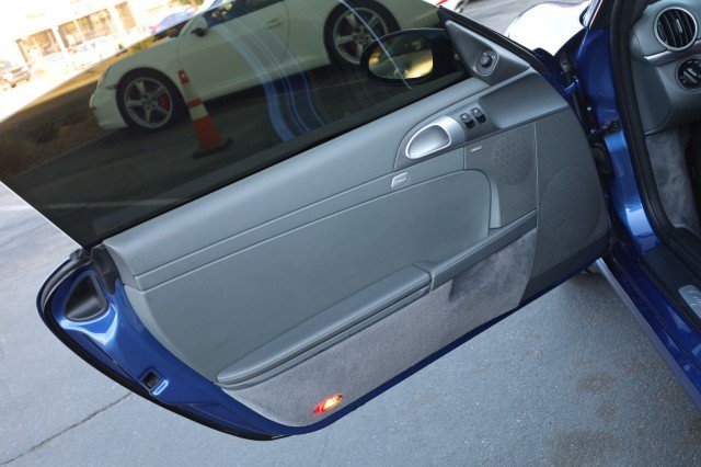 Used 2007 Porsche Cayman S RWD image 21