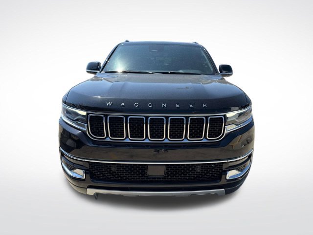 Used 2022 Jeep Wagoneer Series II w/ Flexible Seating Group RWD image 2