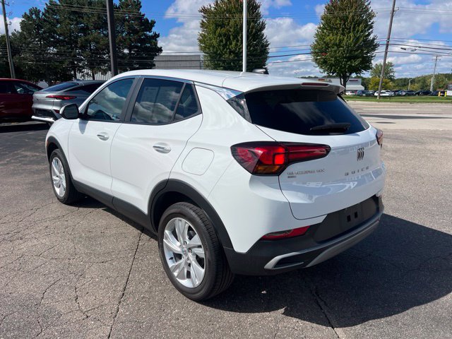 Used 2024 Buick Encore GX Preferred w/ Comfort Package AWD/4WD image 8