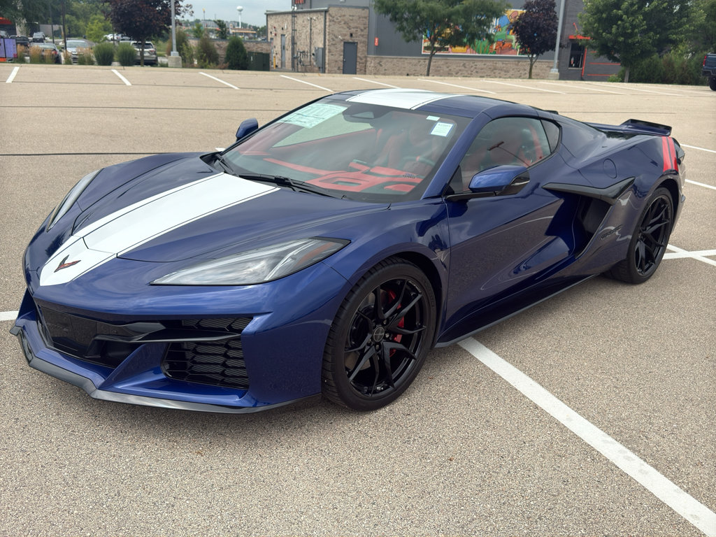 New 2027 Chevrolet Corvette Grand Sport w/ Z52 Sport Performance Package RWD image 15