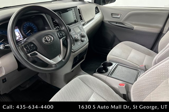 Used 2020 Toyota Sienna LE FWD image 15