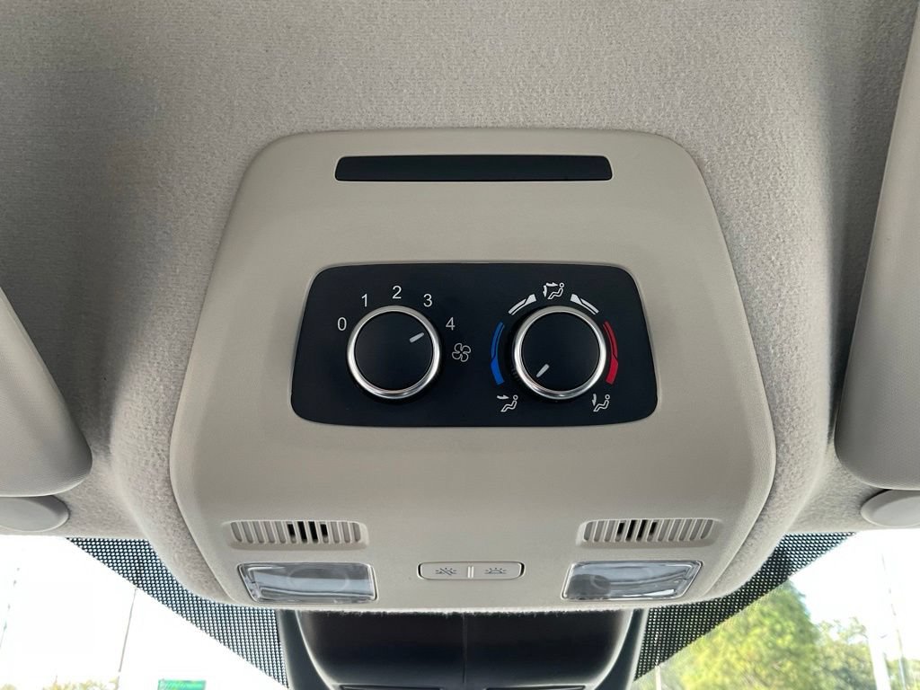 Used 2022 Ford Transit 350 XL RWD image 19