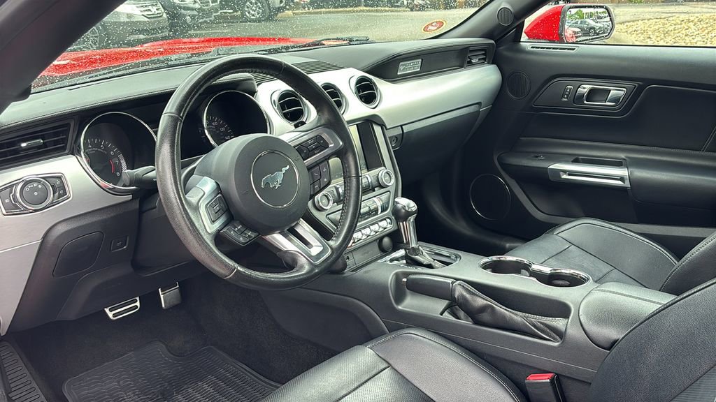 Used 2015 Ford Mustang Premium RWD image 25