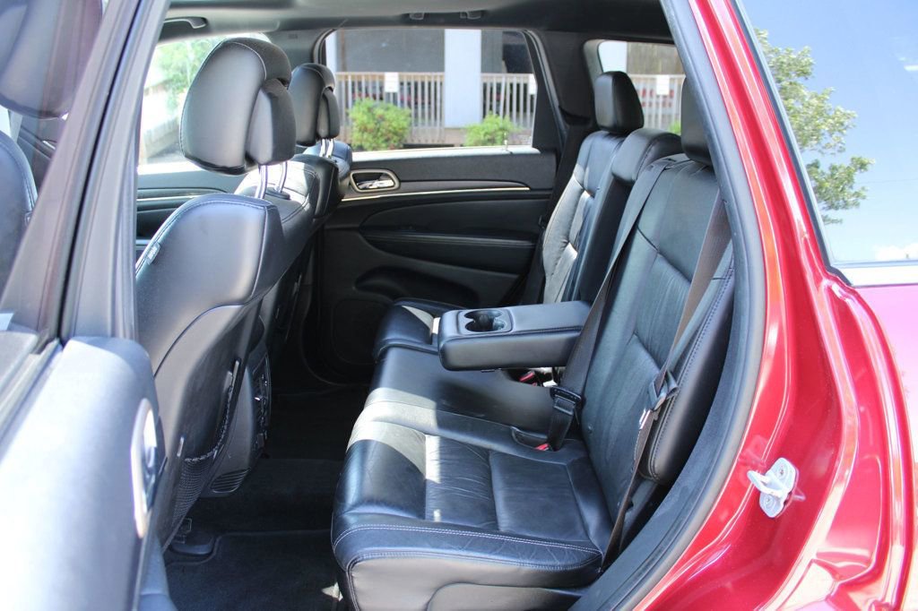 Used 2014 Jeep Grand Cherokee Limited w/ Trailer Tow Group IV RWD image 30