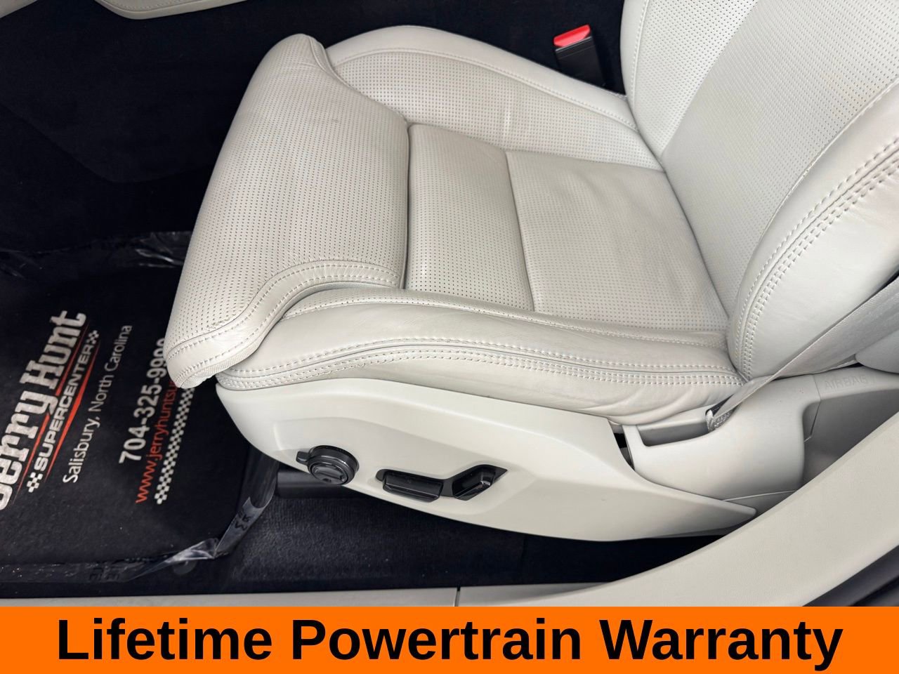 Used 2023 Volvo XC90 B6 Ultimate w/ Protection Package Premier AWD/4WD image 13