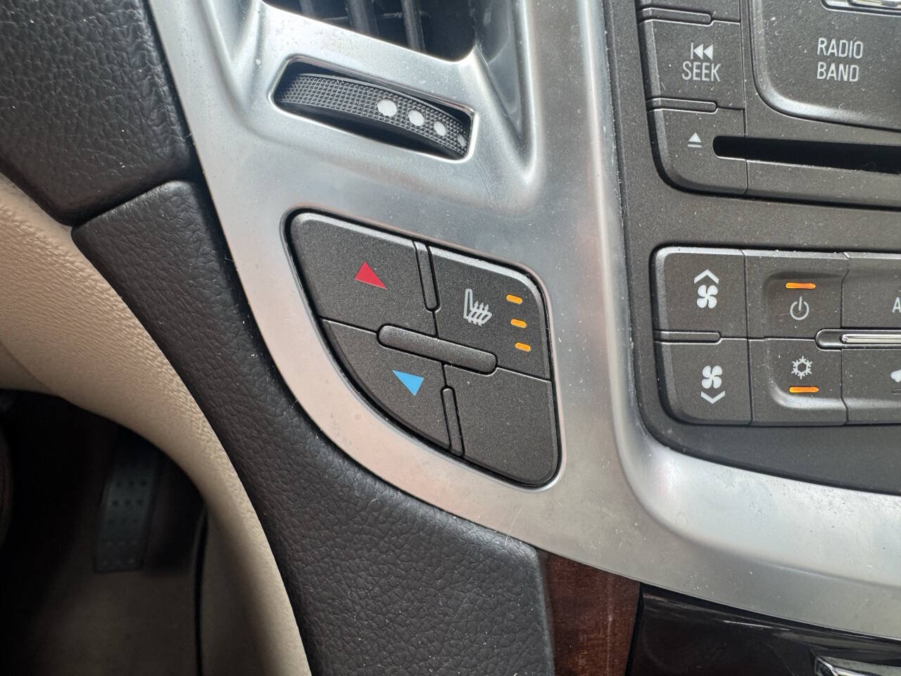 Used 2011 Cadillac SRX Luxury FWD image 38