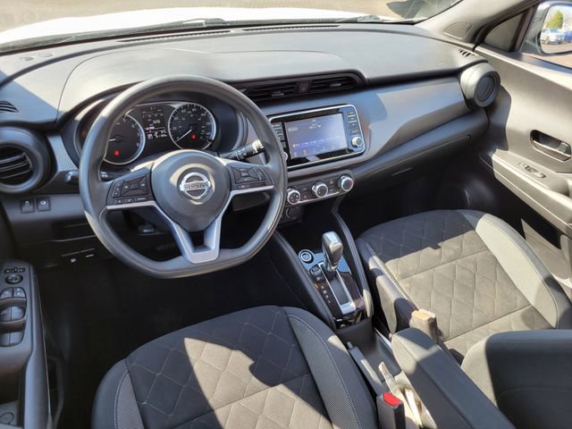 Used 2019 Nissan Kicks S image 24