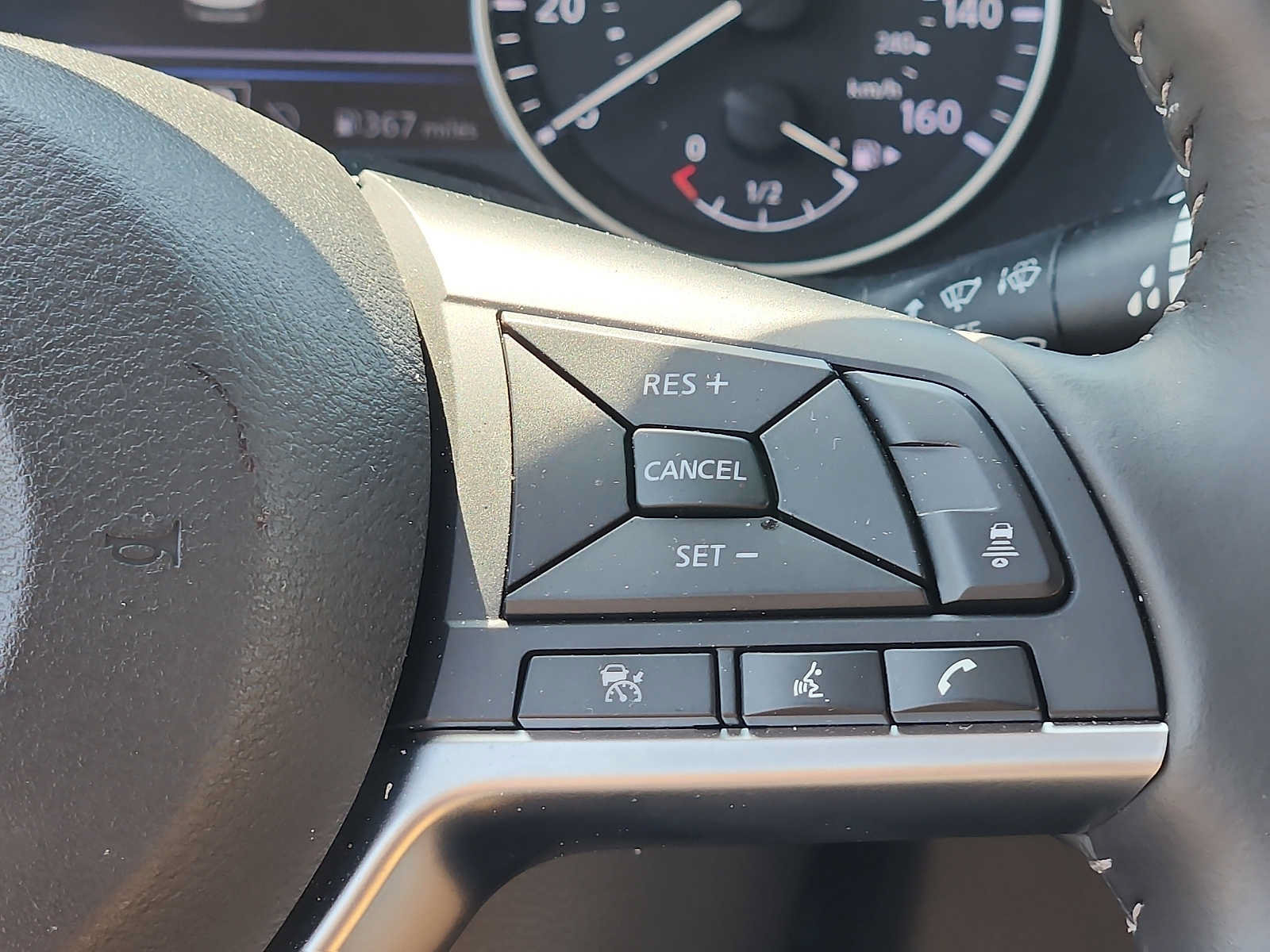 Certified 2025 Nissan Sentra SV w/ SV Premium Package FWD image 22