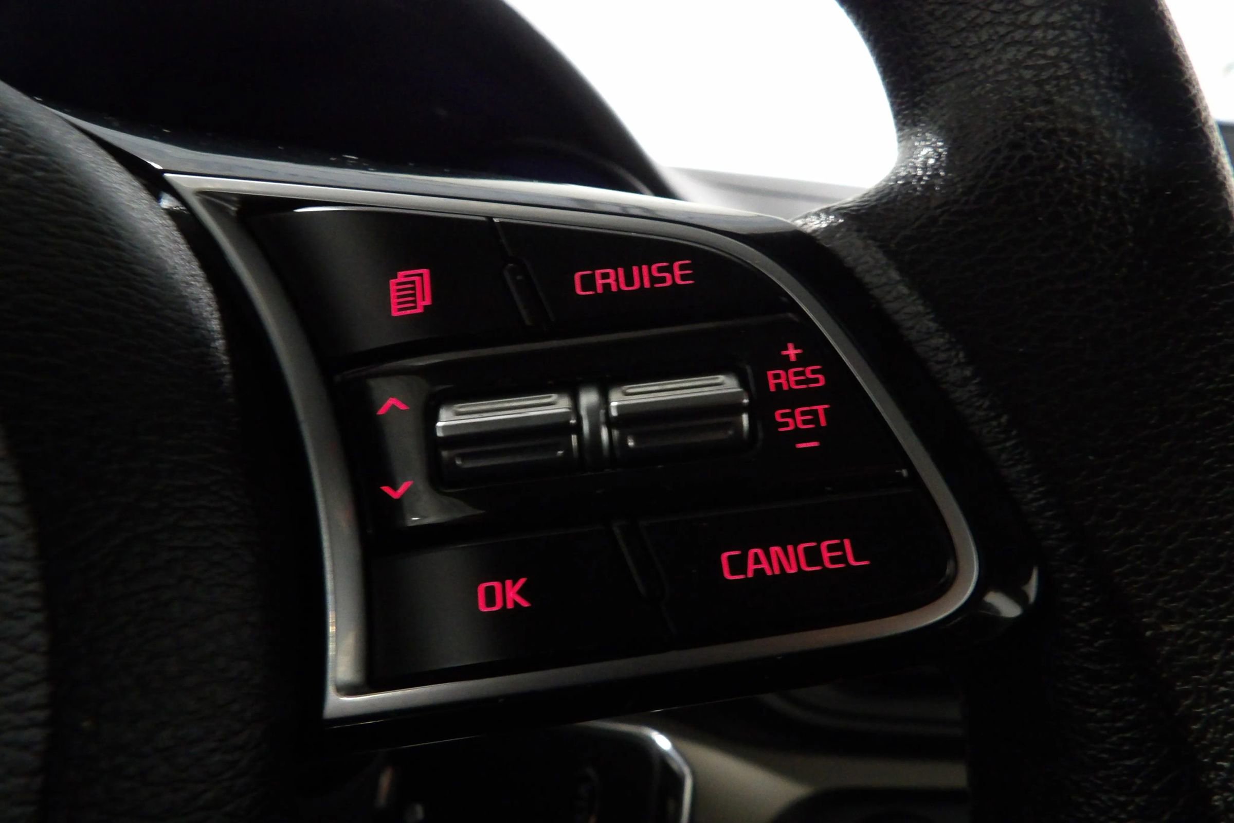 Used 2021 Kia Forte LXS image 17