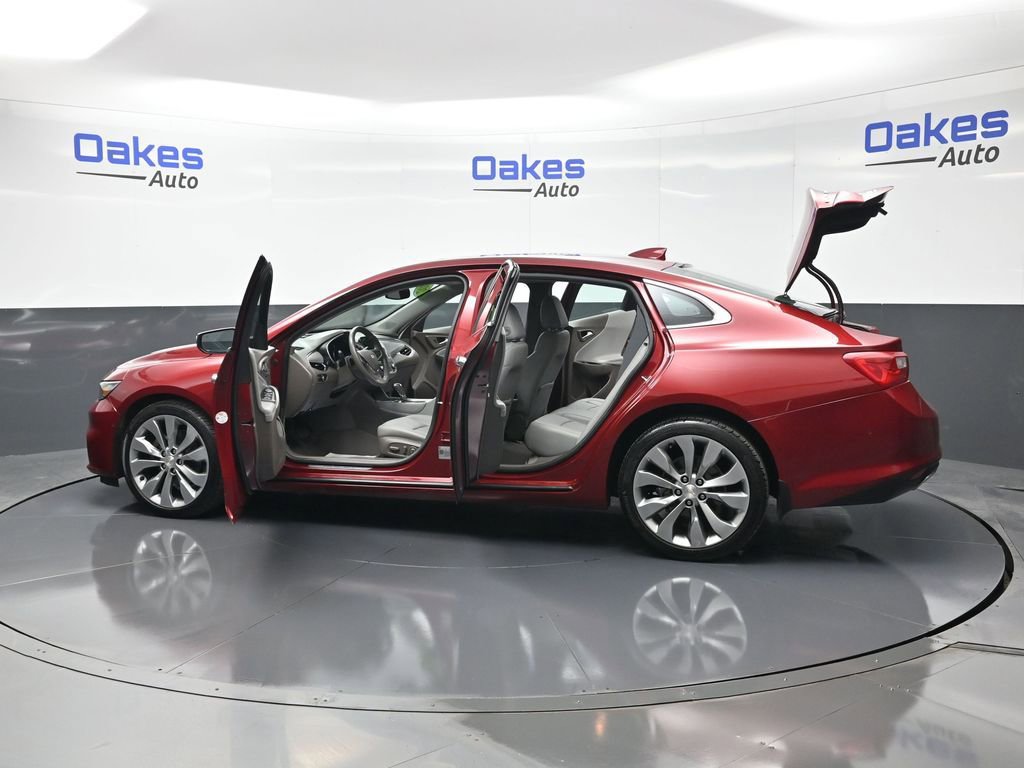 Used 2018 Chevrolet Malibu Premier w/ Premier Sun and Wheel Package image 56