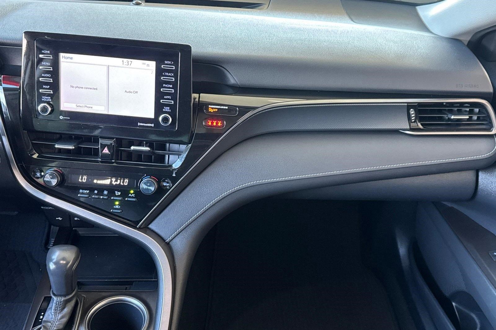 Certified 2023 Toyota Camry SE w/ Convenience Package image 28