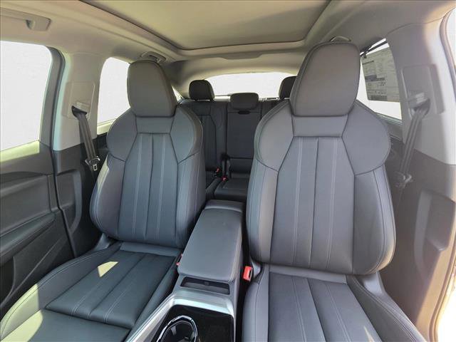 New 2025 Audi Q5 Premium Plus image 13