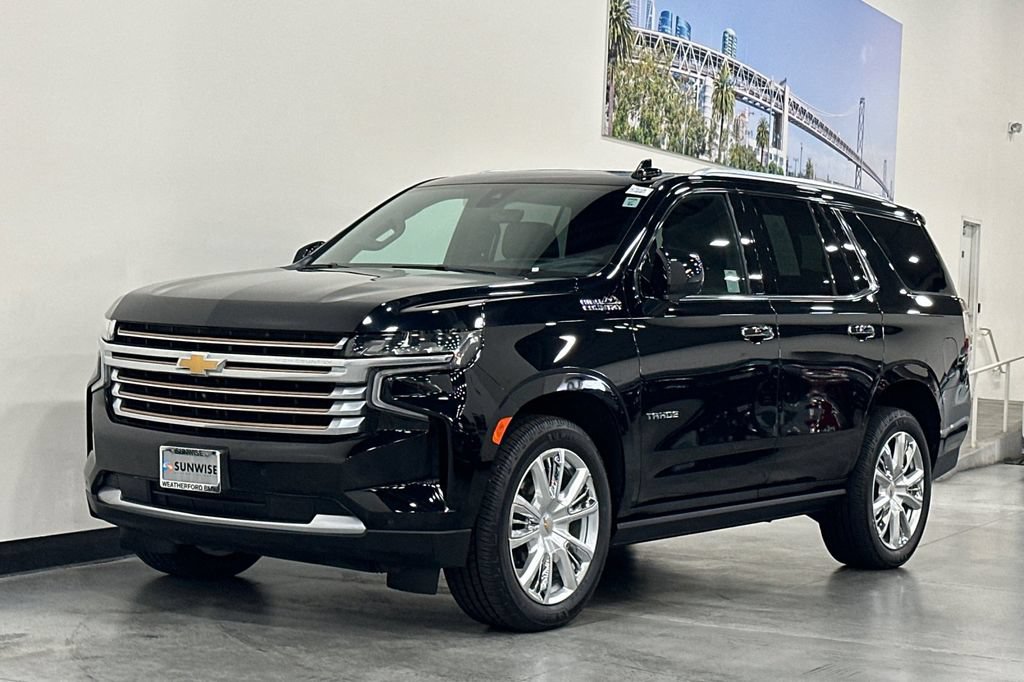 Used 2021 Chevrolet Tahoe High Country w/ Premium Package RWD image 8