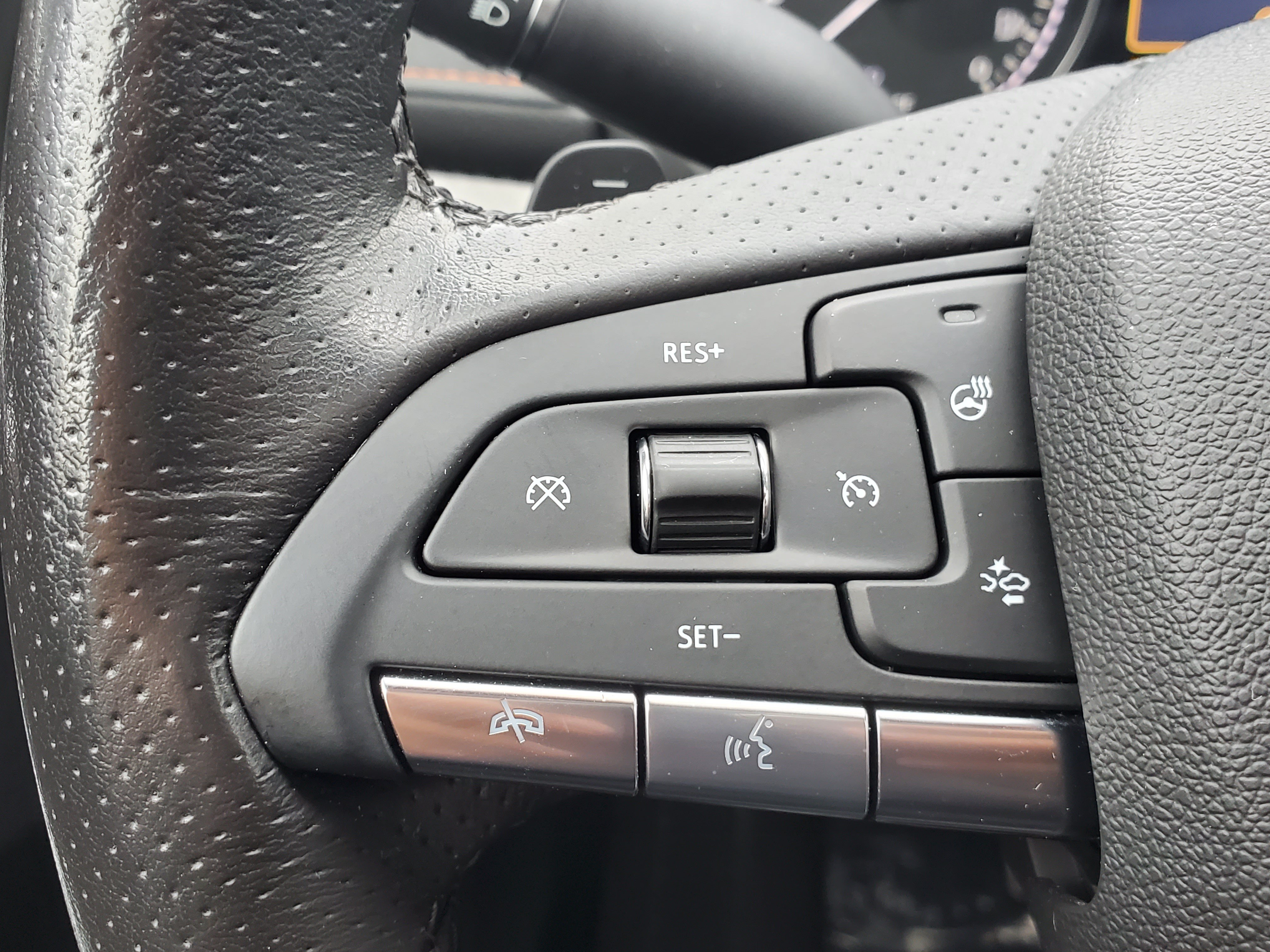 Used 2020 Cadillac XT4 Sport AWD/4WD image 14