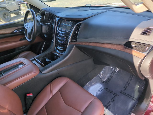 Used 2016 Cadillac Escalade Premium AWD/4WD image 20