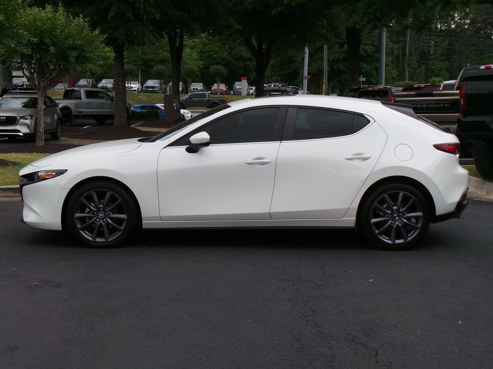 Used 2023 MAZDA MAZDA3 s FWD image 5