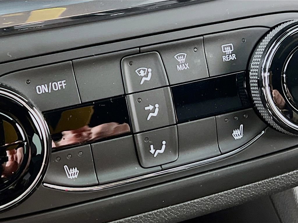 New 2025 Buick Envista Preferred w/ Convenience I Package image 17