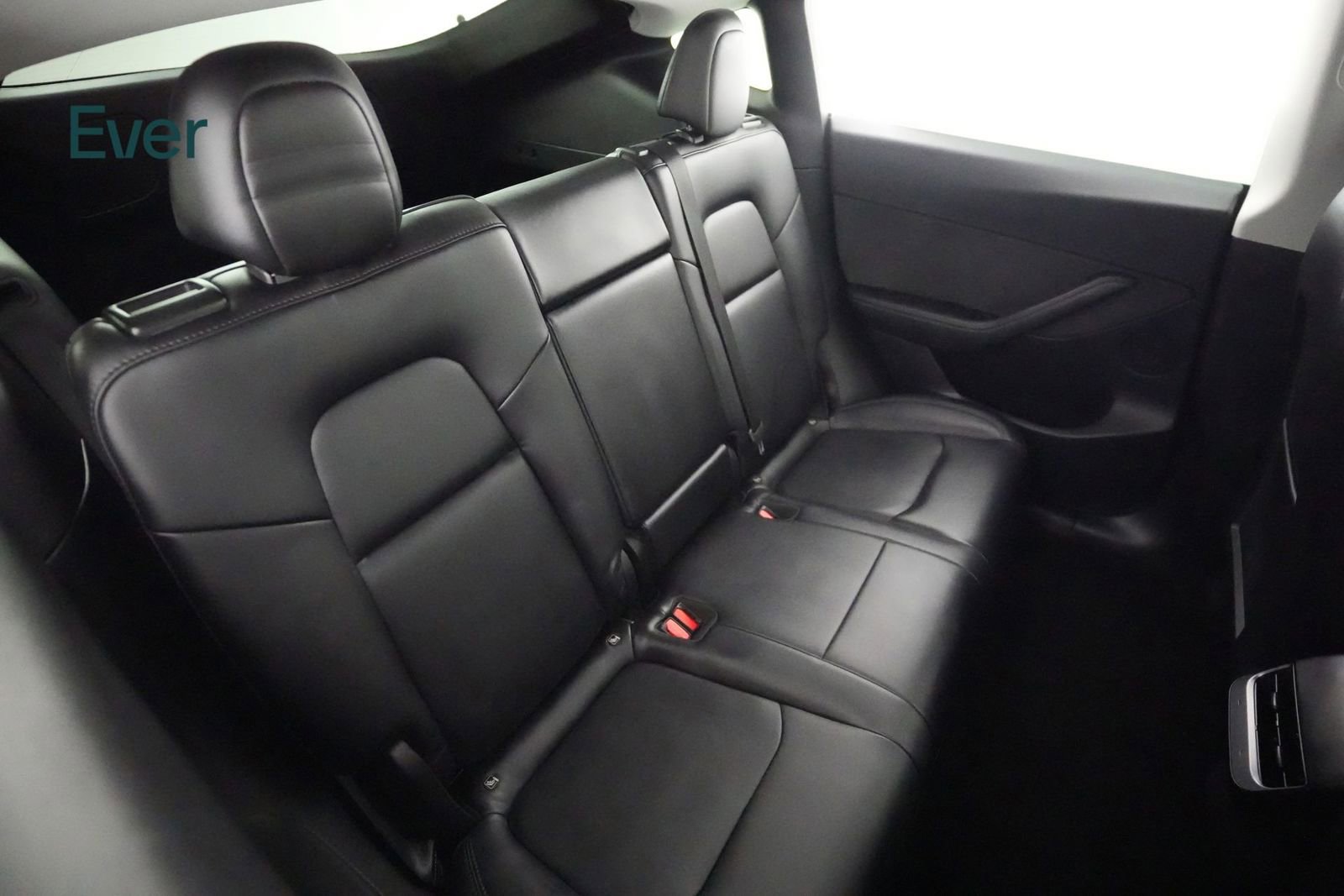 Used 2022 Tesla Model Y Performance image 5