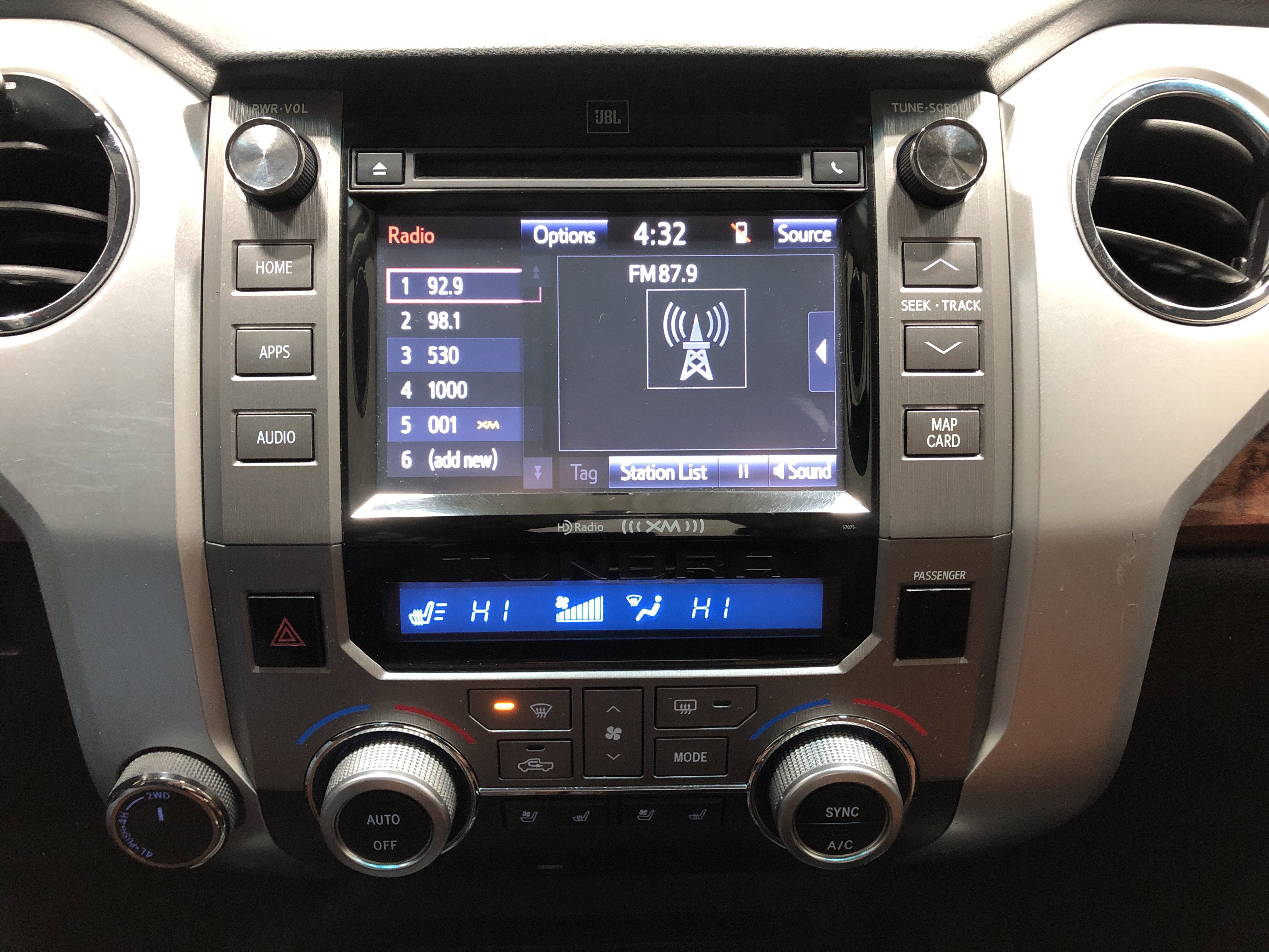 Used 2015 Toyota Tundra 1794 Edition image 22