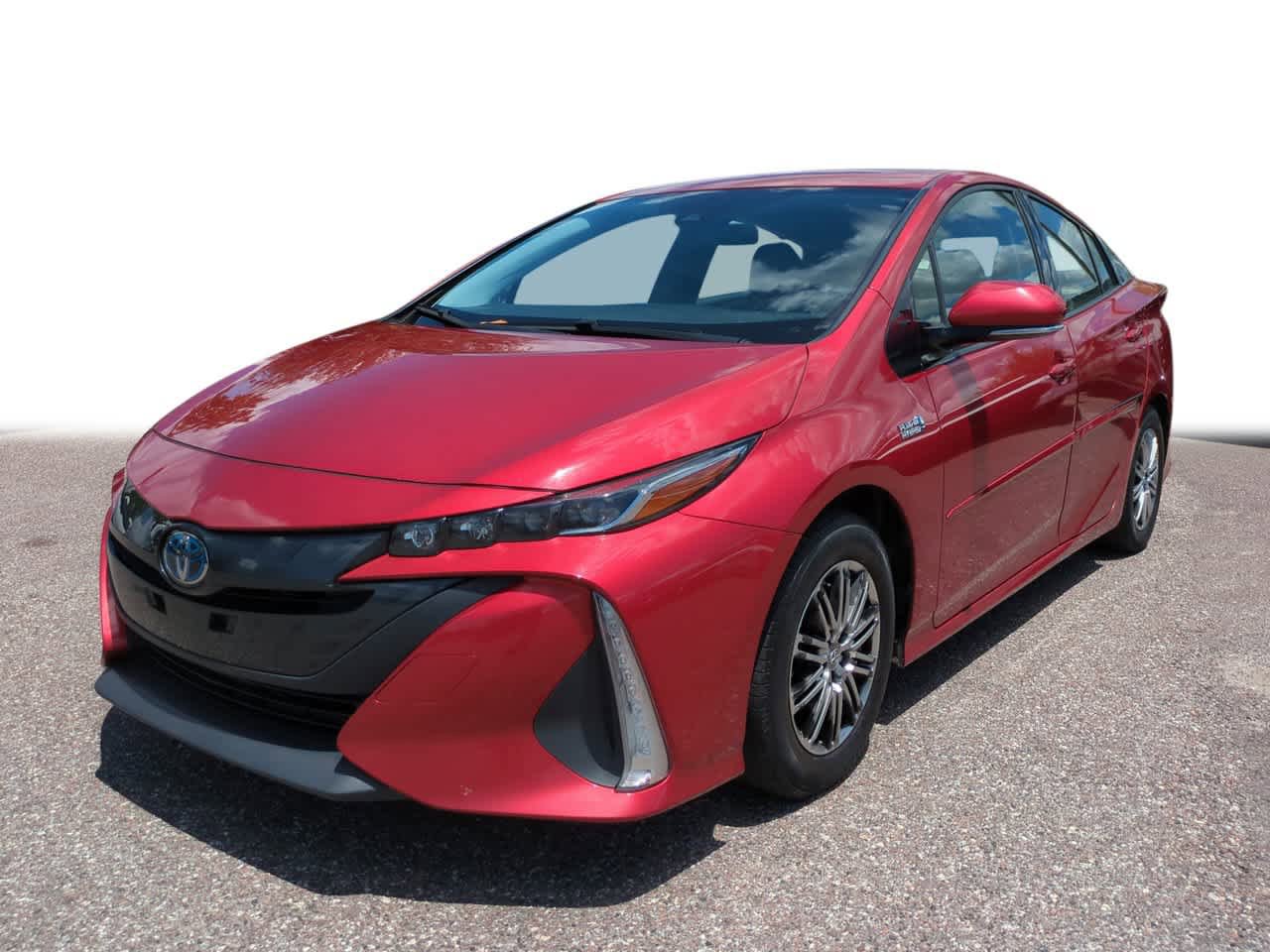Used 2018 Toyota Prius Prime Premium FWD video 1