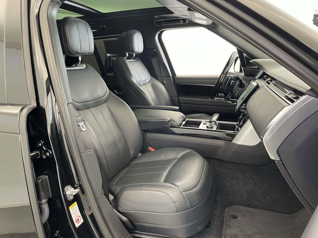 Used 2023 Land Rover Range Rover Autobiography AWD/4WD image 19