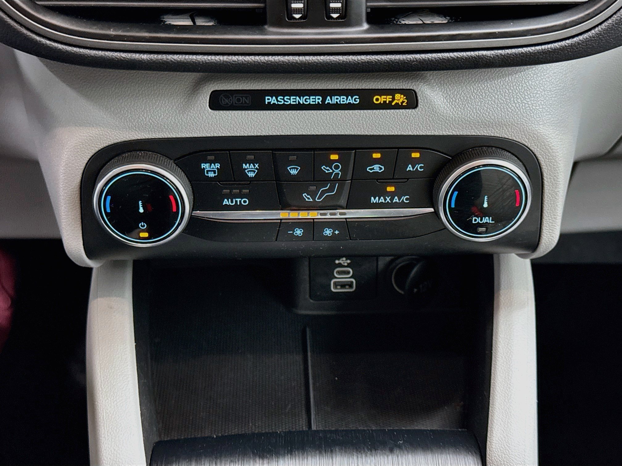 Used 2025 Ford Escape Active FWD image 23