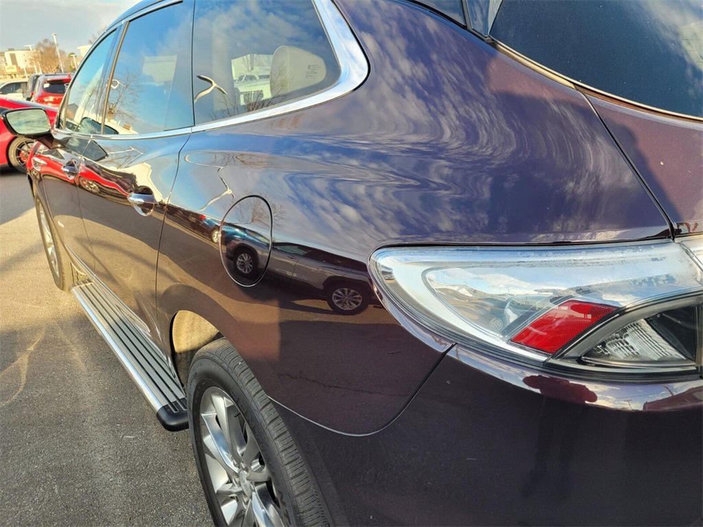 Used 2022 Buick Enclave Avenir w/ Avenir Technology Package image 6