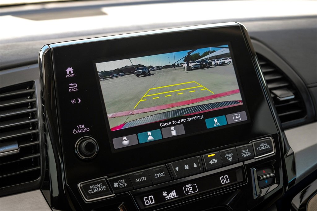 Used 2023 Honda Odyssey Touring image 22